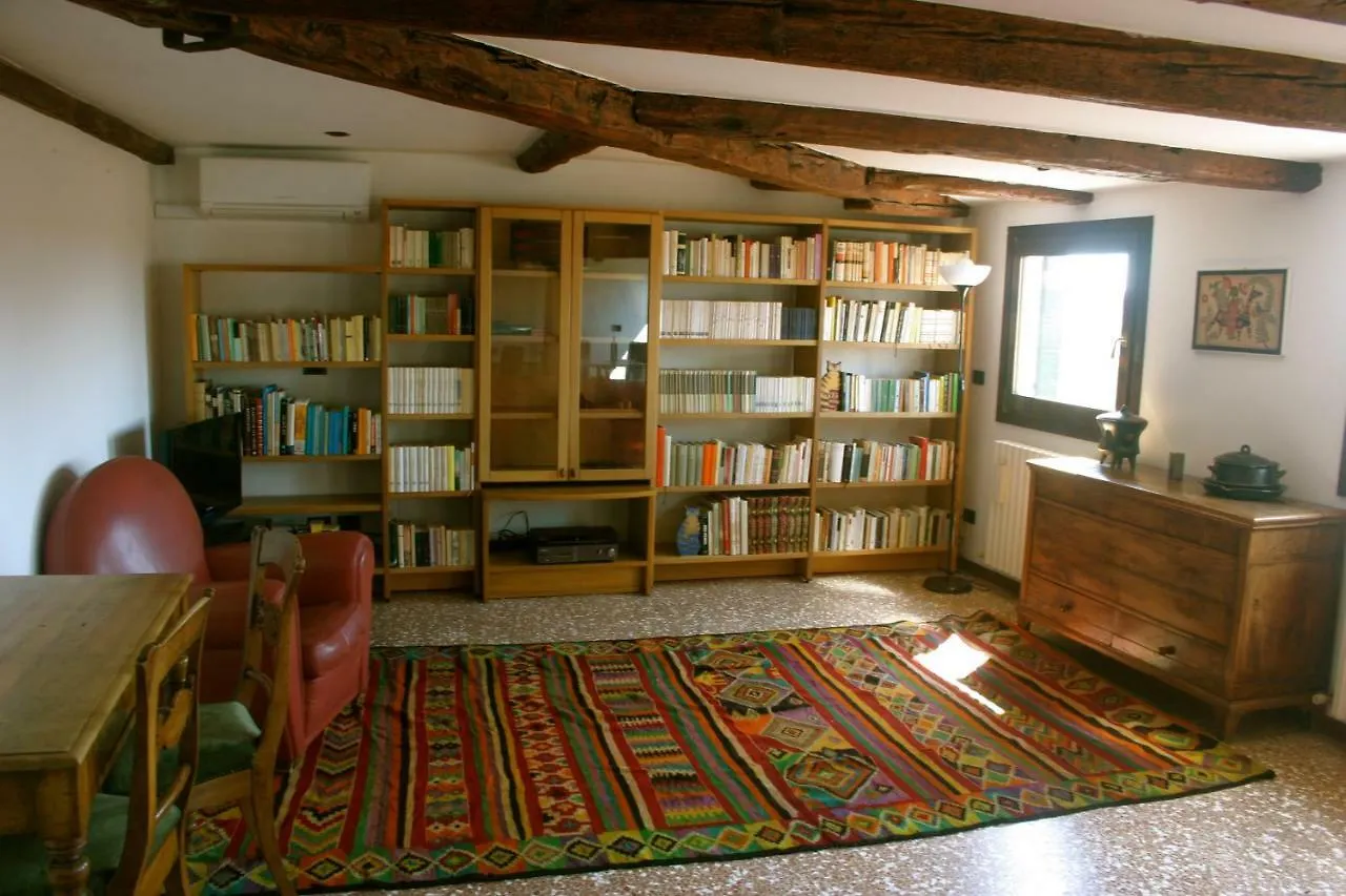 Apartment Ferienwohnung Finestra Su Venezia